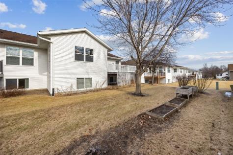3315 Sunburst Avenue Marion IA 52302