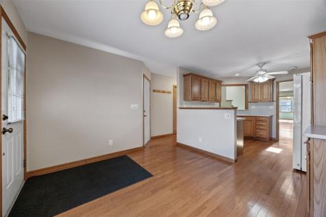 3315 Sunburst Avenue Marion IA 52302