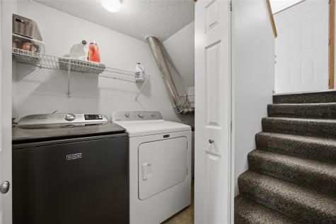 1410 Gentry Lane North Liberty IA 52317