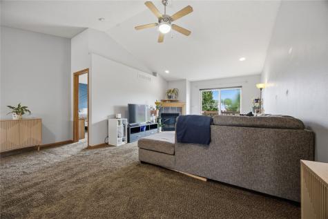 1410 Gentry Lane North Liberty IA 52317