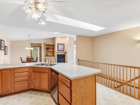 1233 74th Street NE Cedar Rapids IA 52402