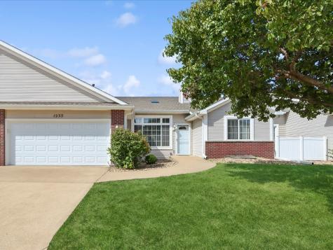 1233 74th Street NE Cedar Rapids IA 52402