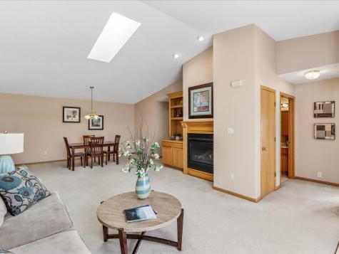 1233 74th Street NE Cedar Rapids IA 52402
