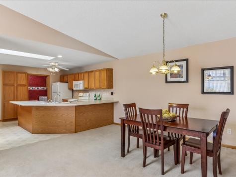 1233 74th Street NE Cedar Rapids IA 52402