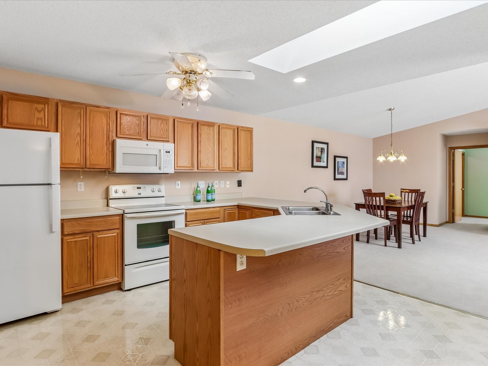 1233 74th Street NE Cedar Rapids IA 52402