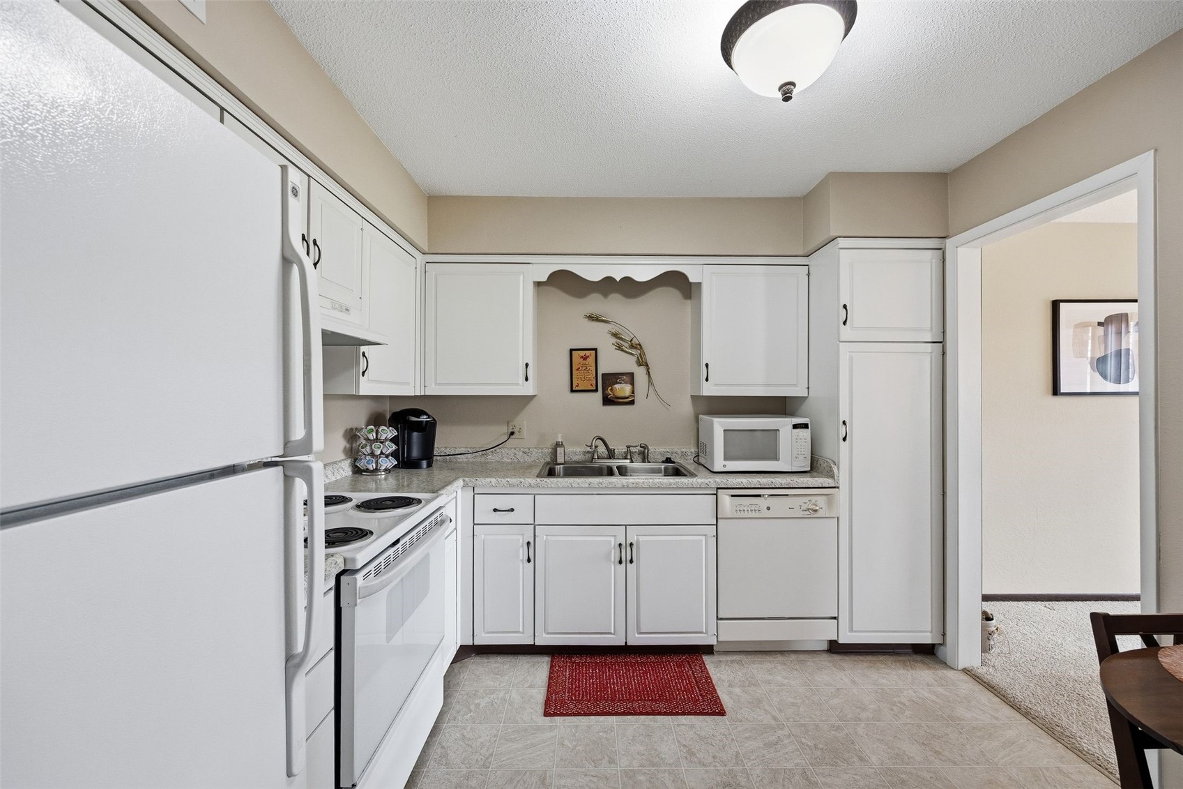 5716 Golden Court NE Cedar Rapids IA 52402