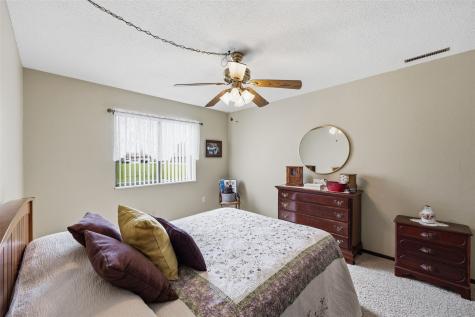 5716 Golden Court NE Cedar Rapids IA 52402