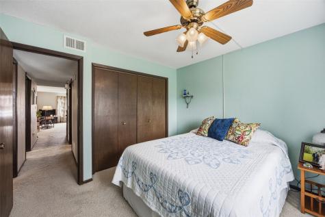 5716 Golden Court NE Cedar Rapids IA 52402