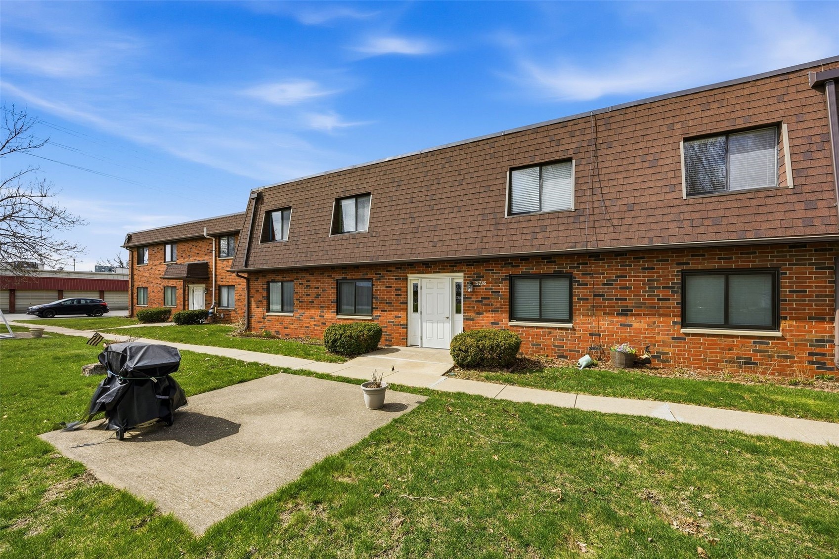 5716 Golden Court NE Cedar Rapids IA 52402