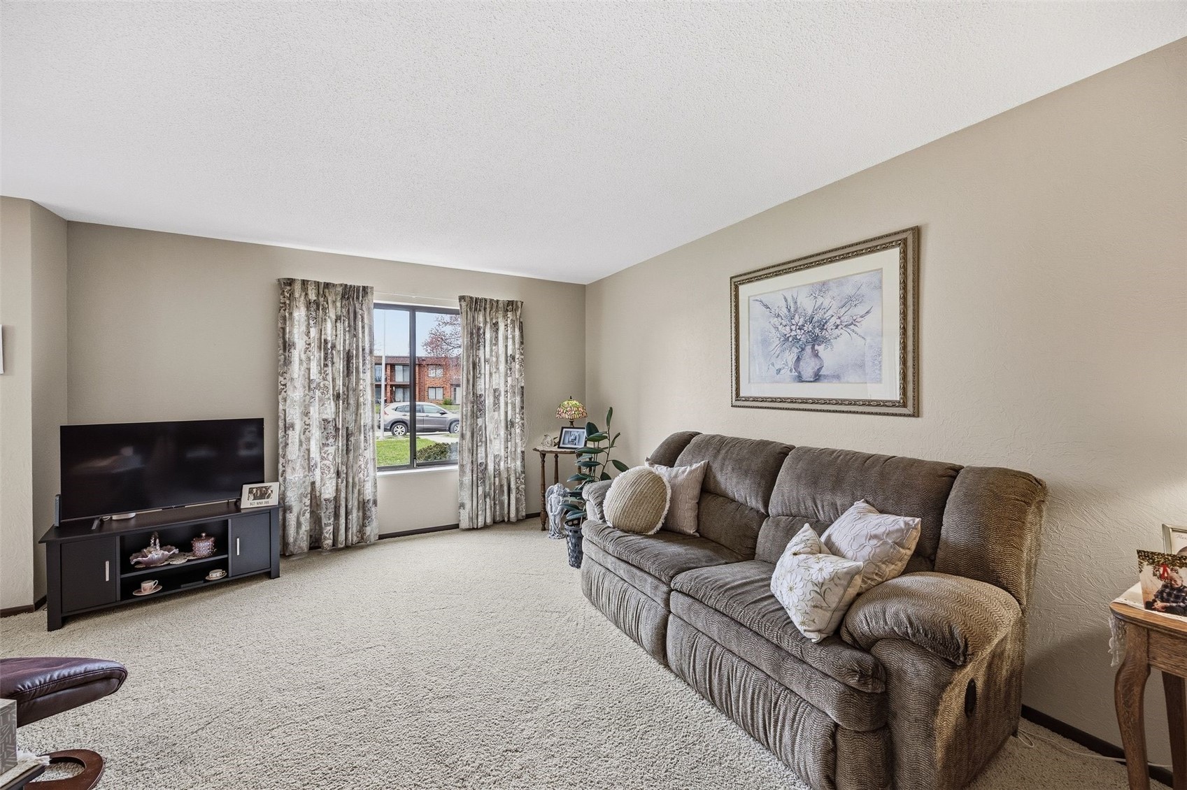 5716 Golden Court NE Cedar Rapids IA 52402