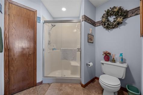 4545 Westchester Drive NE Cedar Rapids IA 52402