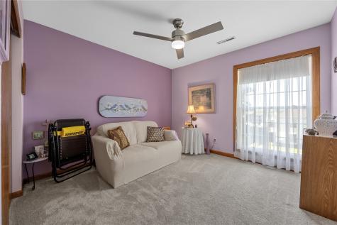 4545 Westchester Drive NE Cedar Rapids IA 52402