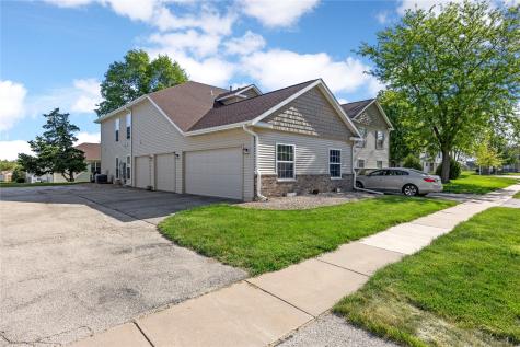 4545 Westchester Drive NE Cedar Rapids IA 52402