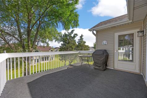 4545 Westchester Drive NE Cedar Rapids IA 52402