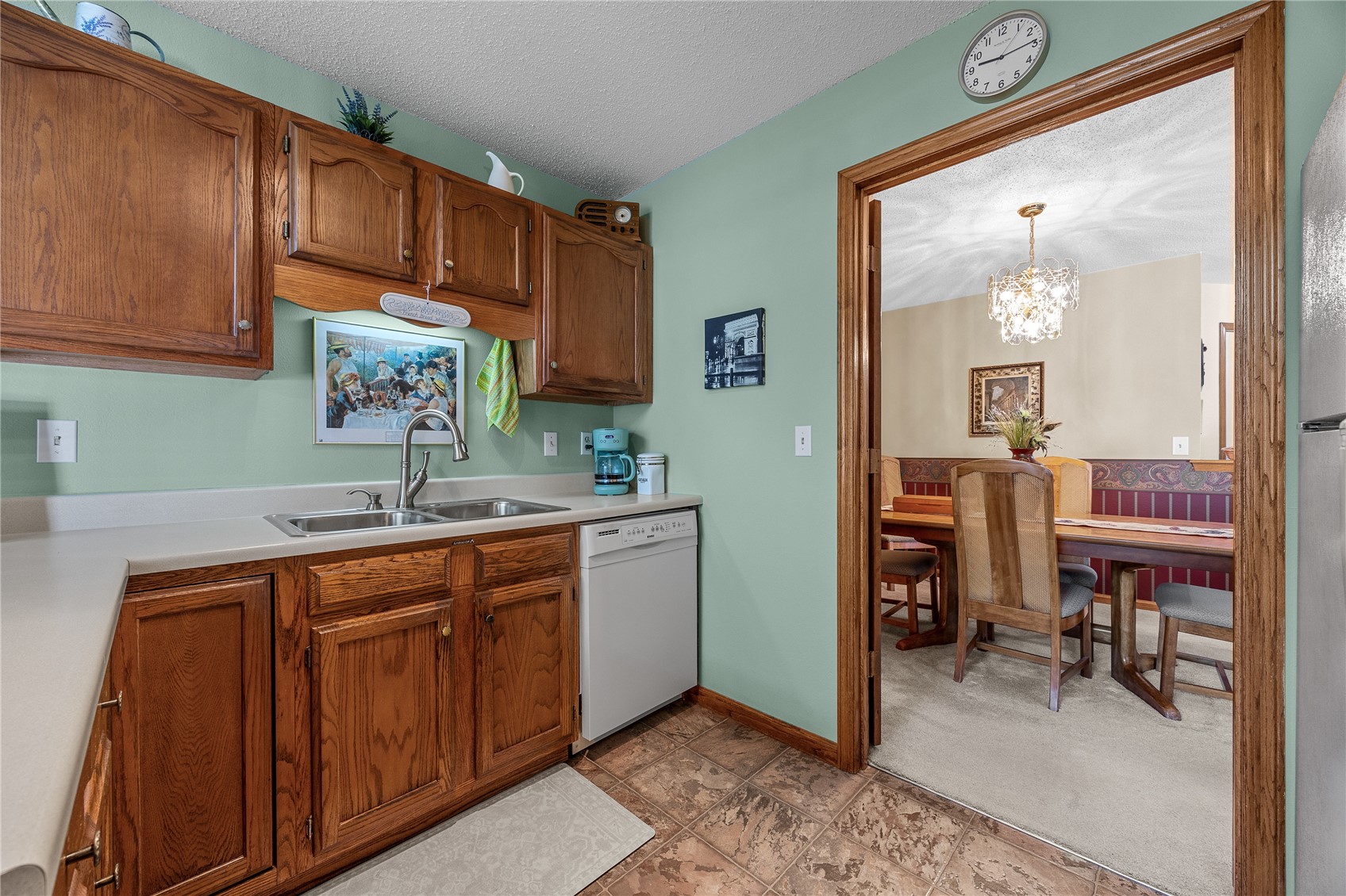 4545 Westchester Drive NE Cedar Rapids IA 52402