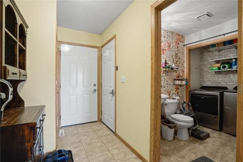 3840 37TH Avenue SW Cedar Rapids IA 52404
