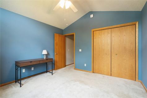 1037 Doubletree Court NE Cedar Rapids IA 52402