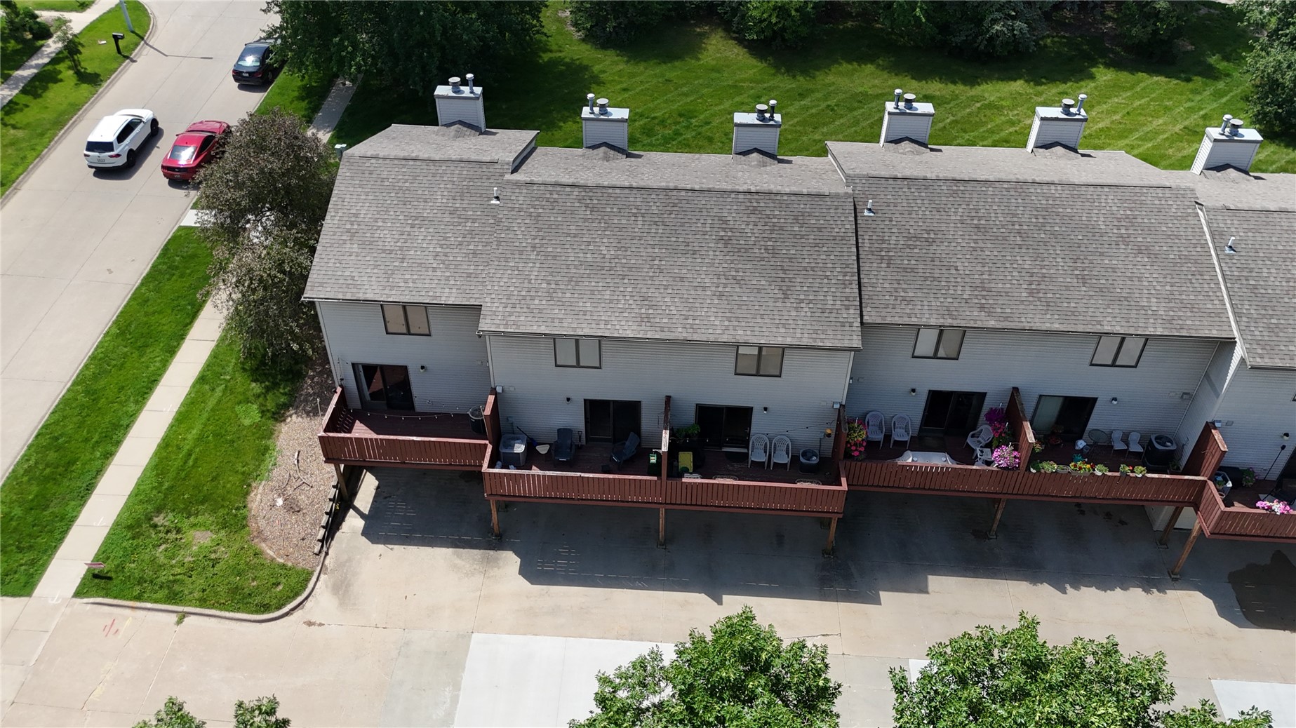 904 West Side Drive Iowa City IA 52246
