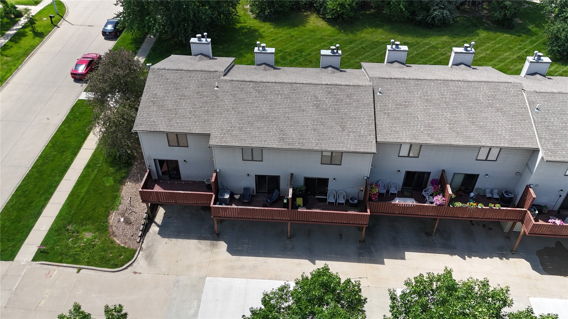904 West Side Drive Iowa City IA 52246