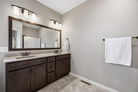 3062 Duckhorn Cove Marion IA 52302