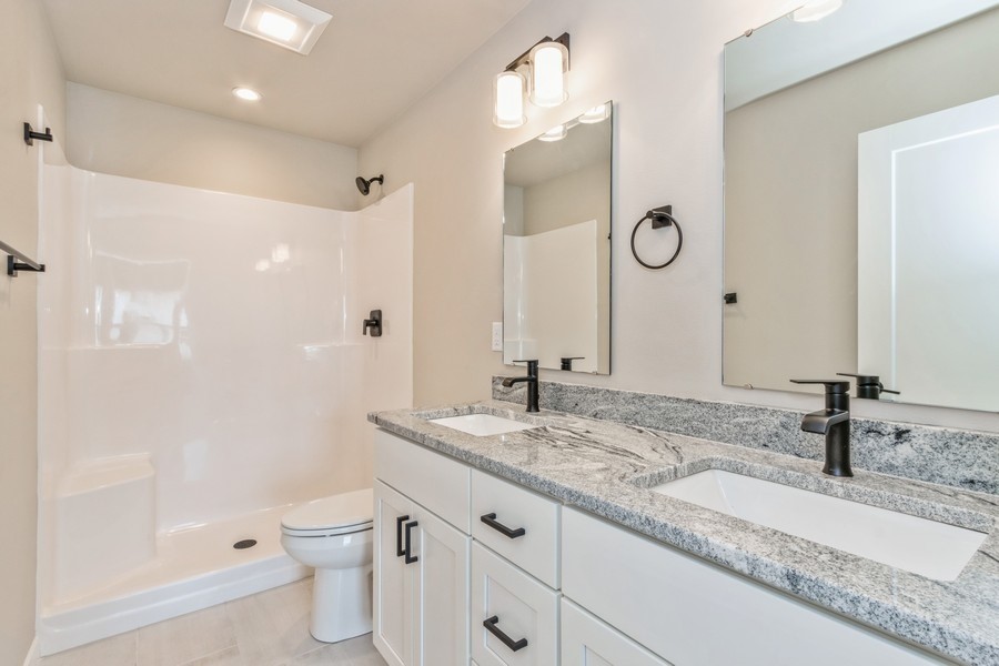 415 Solstice Court North Liberty IA 52317