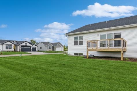 415 Solstice Court North Liberty IA 52317