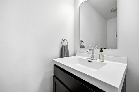 1110 Ivy Lane North Liberty IA 52317