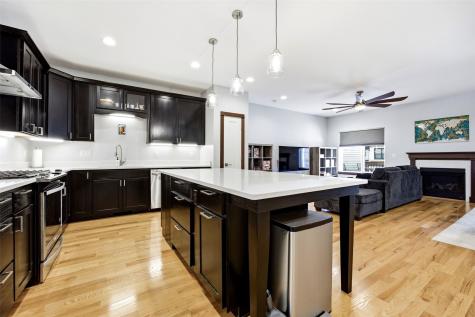 1110 Ivy Lane North Liberty IA 52317