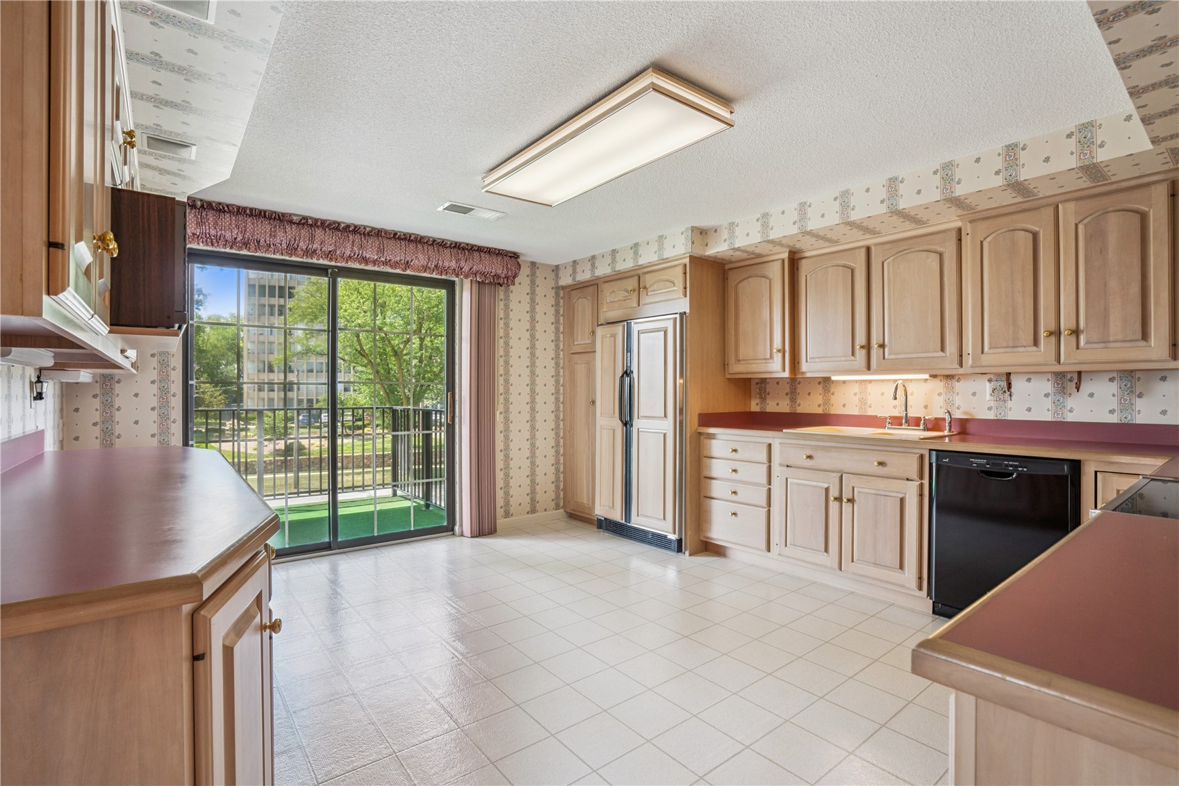 100 Thompson Drive SE Cedar Rapids IA 52403