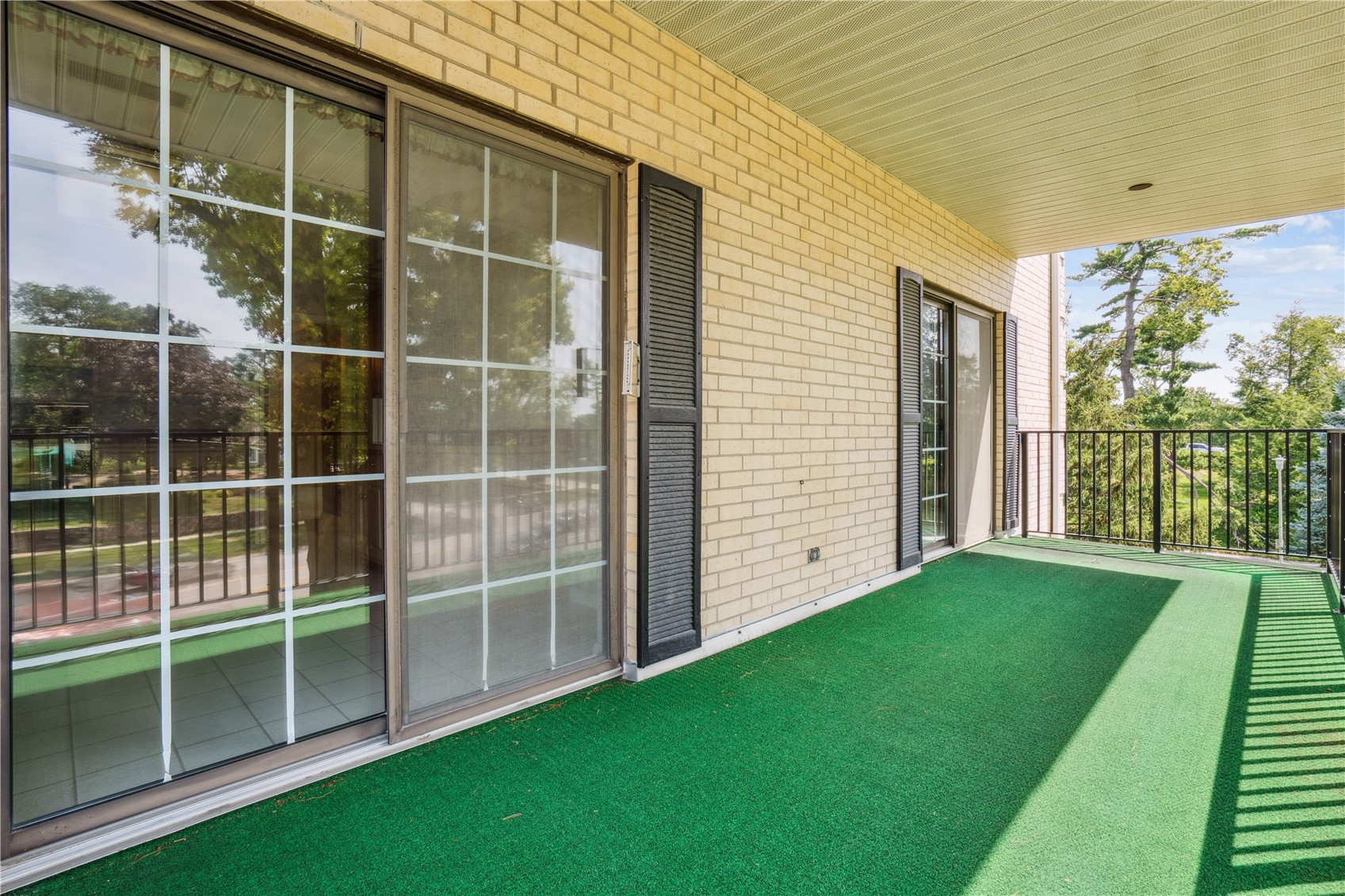 100 Thompson Drive SE Cedar Rapids IA 52403