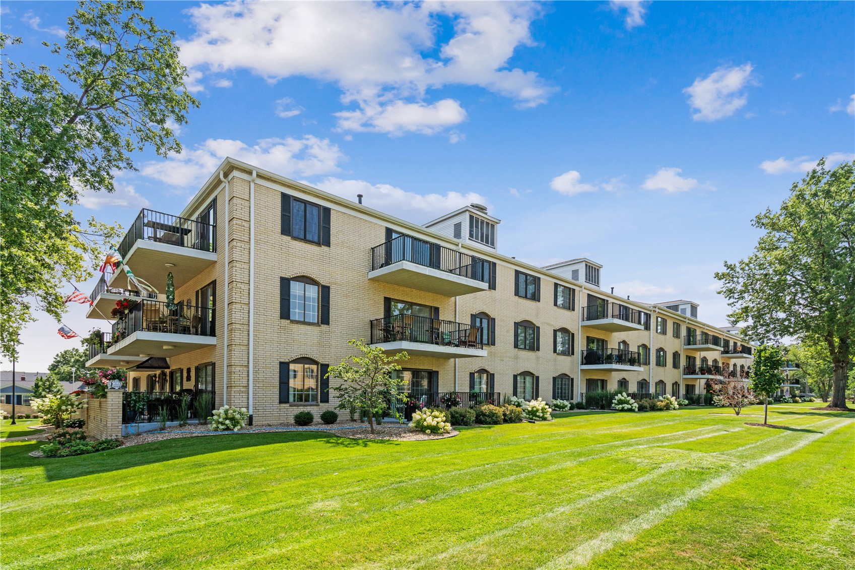 100 Thompson Drive SE Cedar Rapids IA 52403
