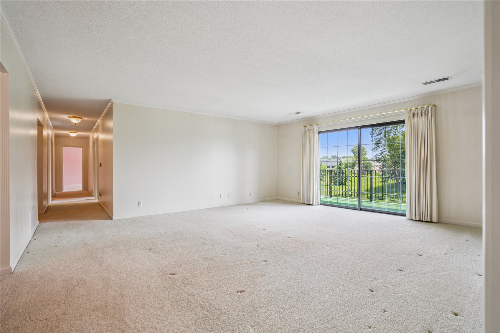 100 Thompson Drive SE Cedar Rapids IA 52403