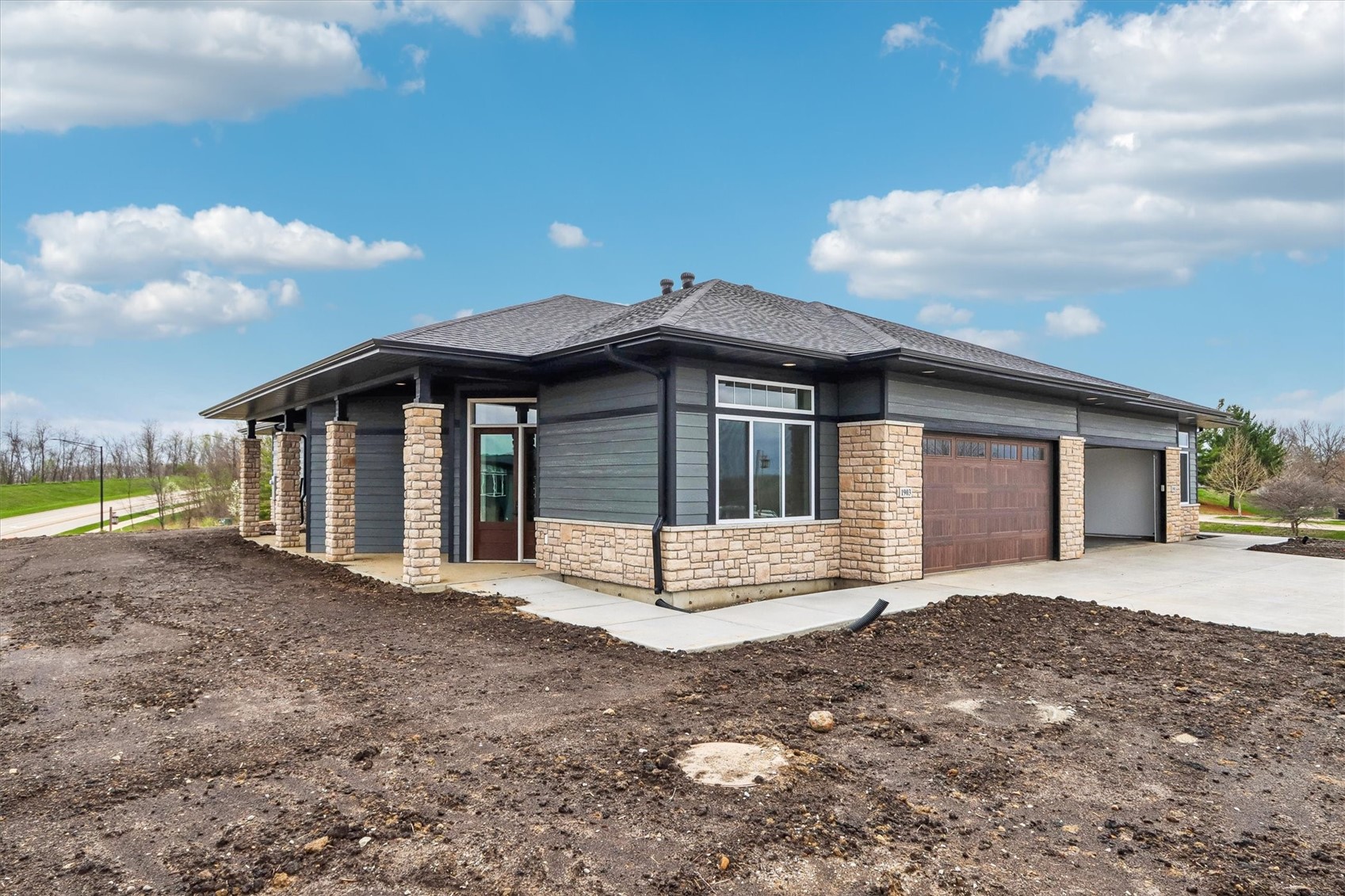1903 Country Club Drive Coralville IA 52241