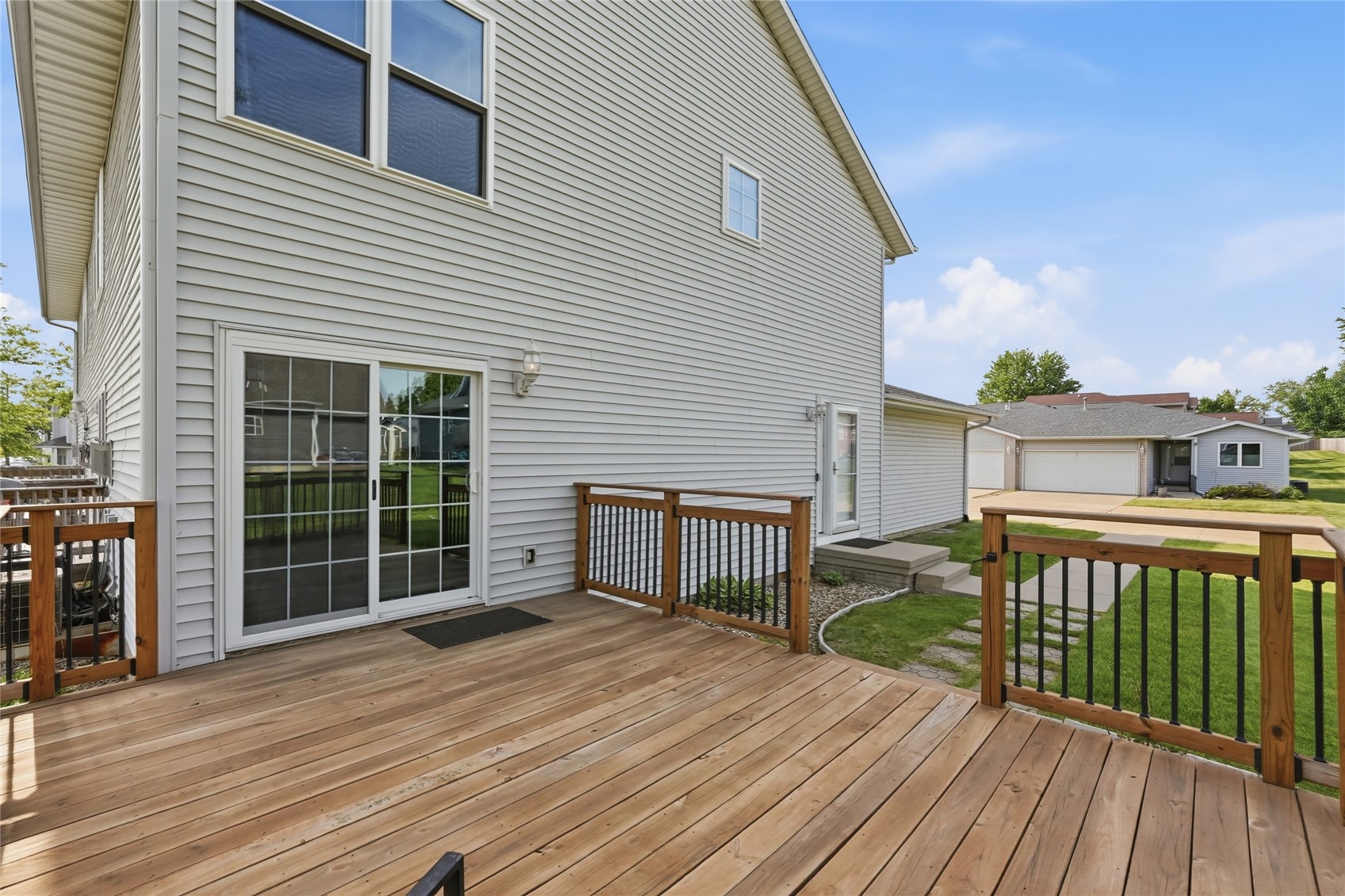 3415 Queen Drive SW Cedar Rapids IA 52404