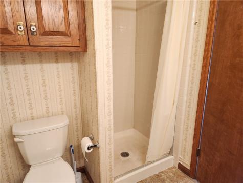 1585 Matterhorn Drive NE Cedar Rapids IA 52402