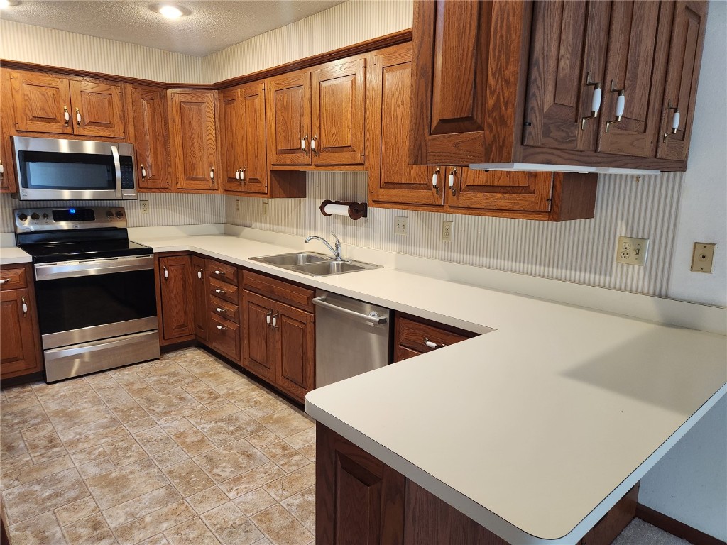 1585 Matterhorn Drive NE Cedar Rapids IA 52402