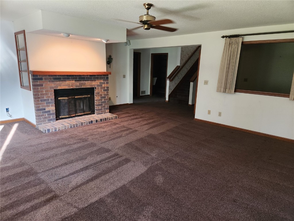 1585 Matterhorn Drive NE Cedar Rapids IA 52402
