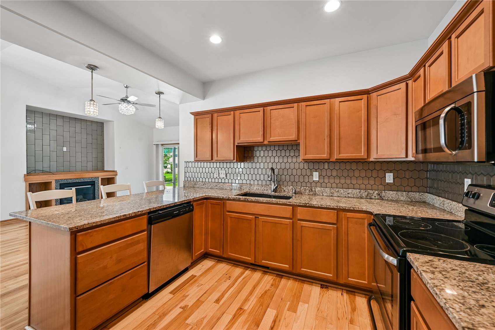 460 2nd Street Fairfax IA 52228