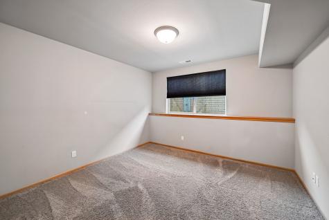 460 2nd Street Fairfax IA 52228