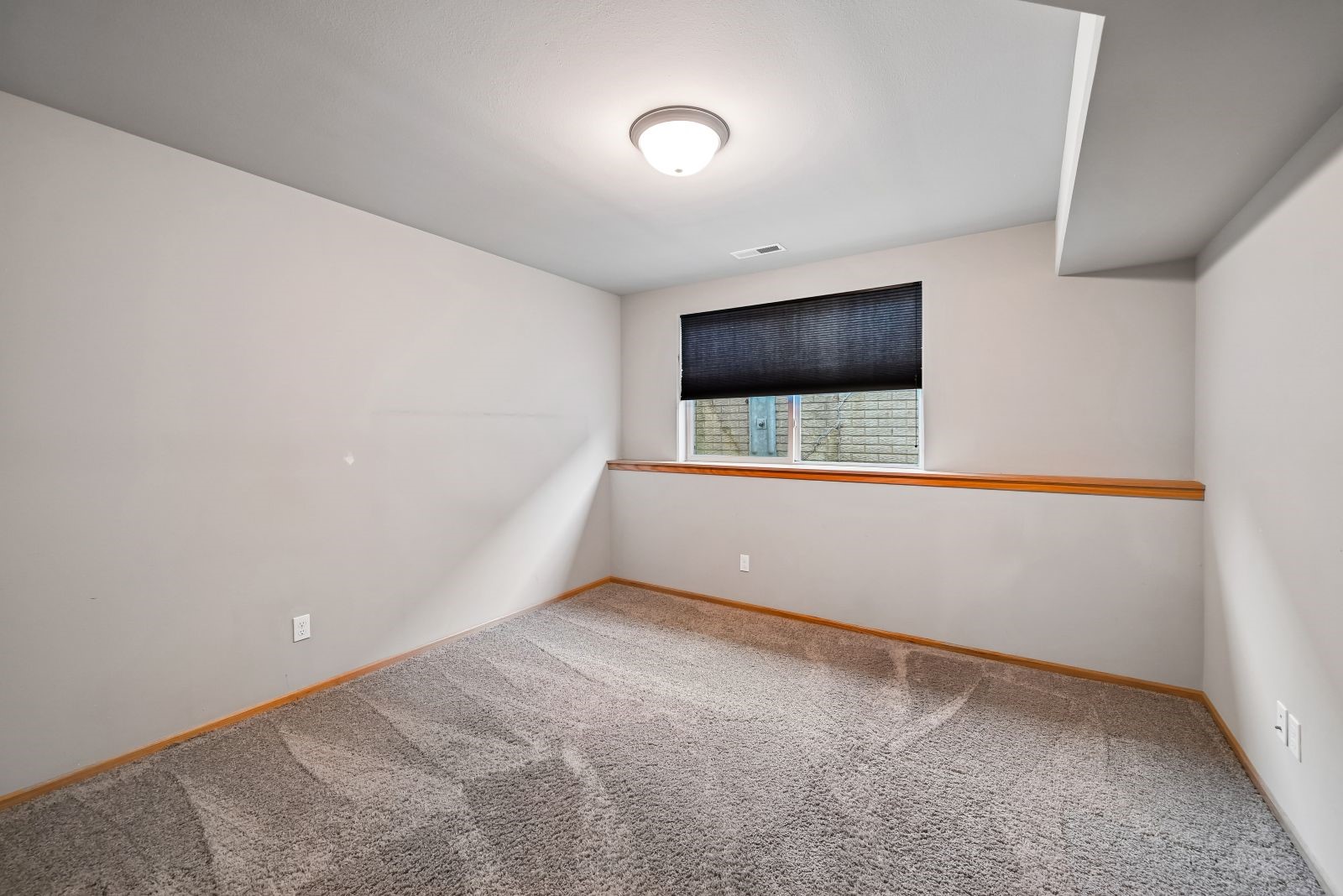 460 2nd Street Fairfax IA 52228