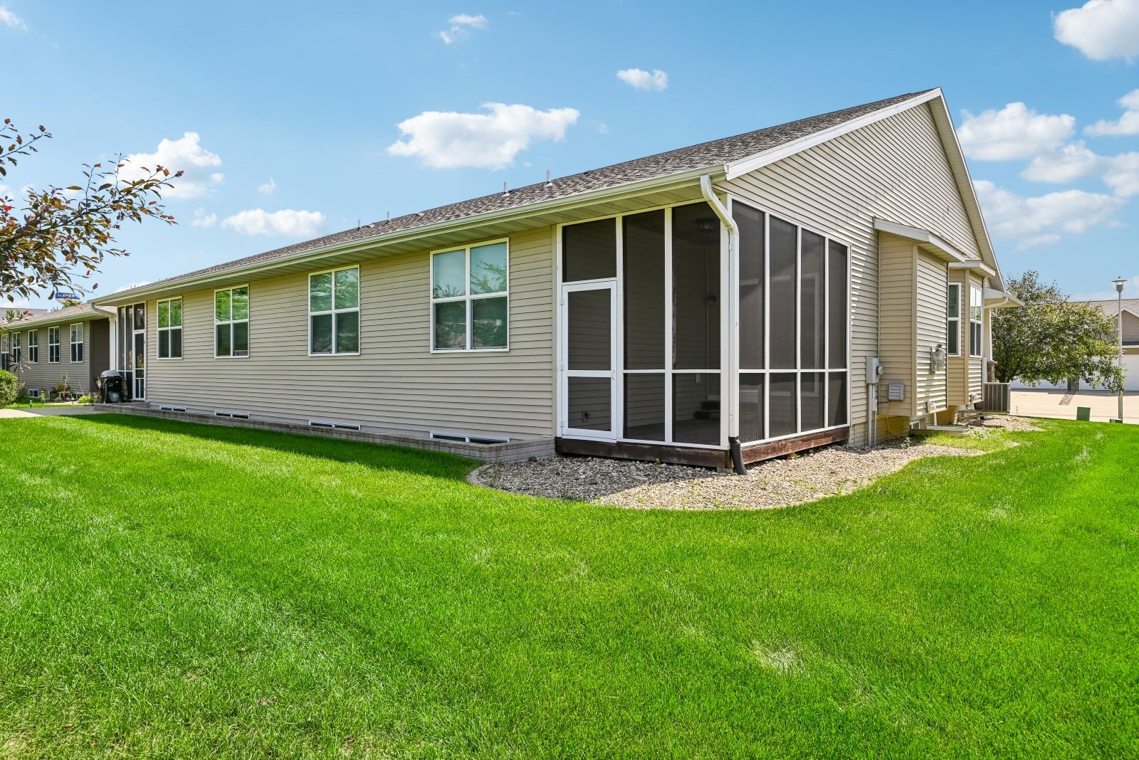 460 2nd Street Fairfax IA 52228