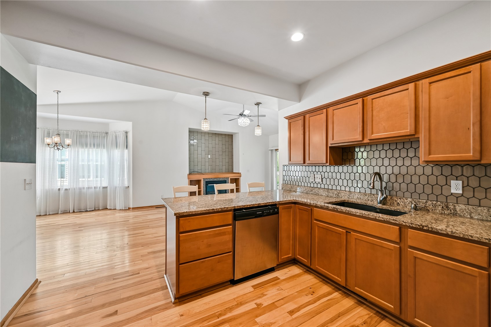 460 2nd Street Fairfax IA 52228