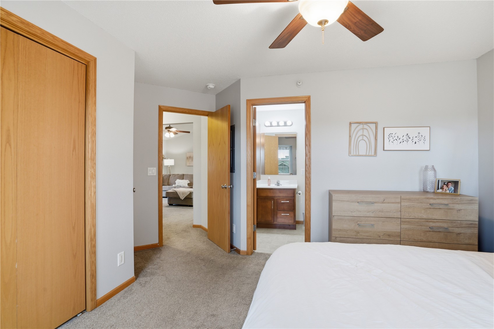 900 Rachael Street North Liberty IA 52317