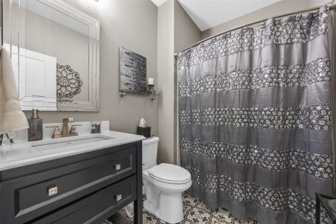3223 Silver Oak Trail Marion IA 52302