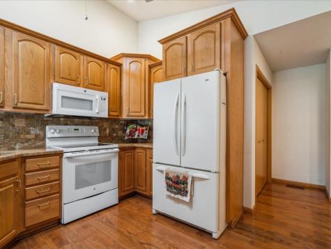 1658 Greens Way Court NE Cedar Rapids IA 52402