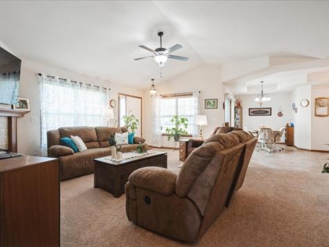 4408 Hastings Drive Marion IA 52302