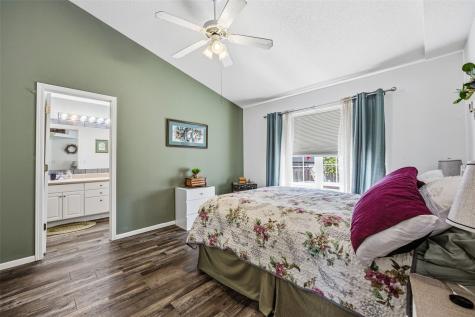 6610 Waterview Drive SW Cedar Rapids IA 52404