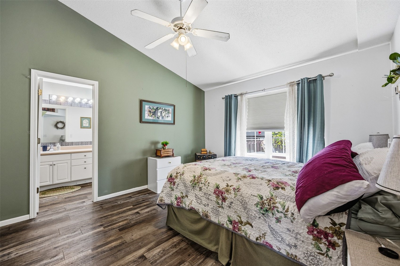 6610 Waterview Drive SW Cedar Rapids IA 52404