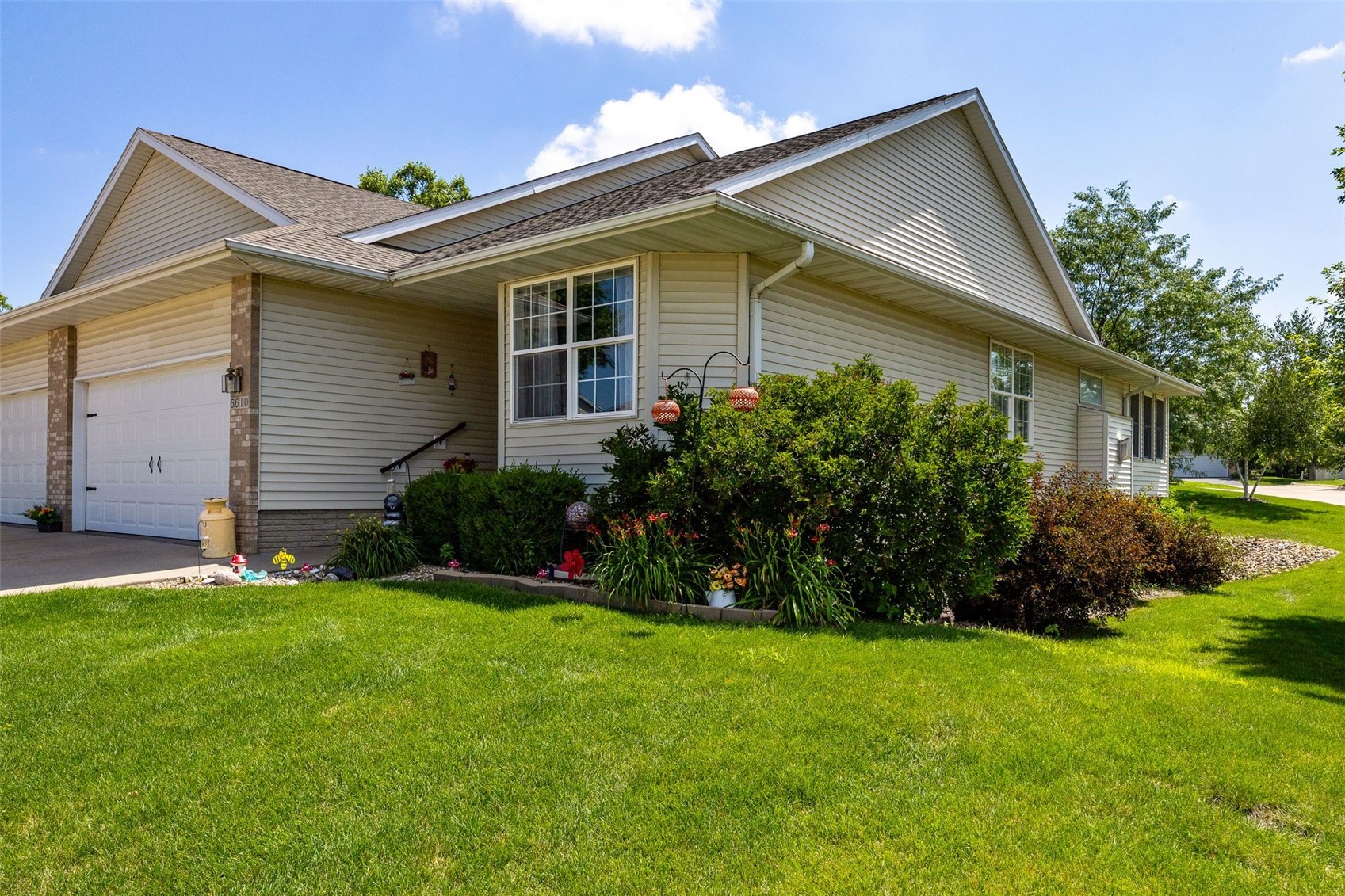 6610 Waterview Drive SW Cedar Rapids IA 52404