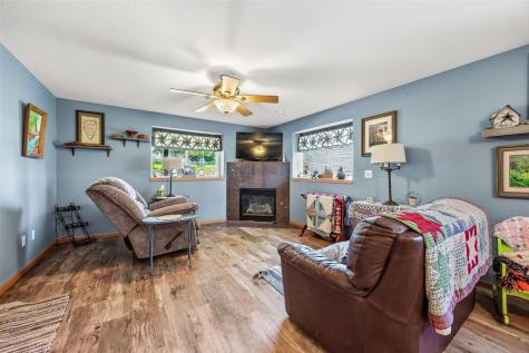 6610 Waterview Drive SW Cedar Rapids IA 52404